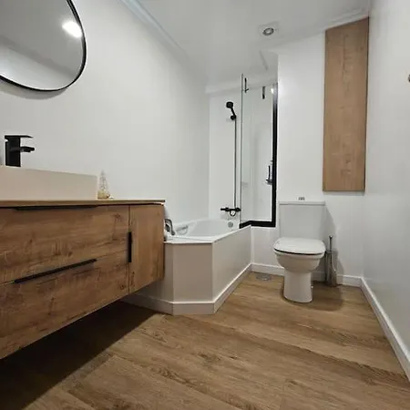 Precioso Apartamento En Centro De Vigo, 2 Vigo
